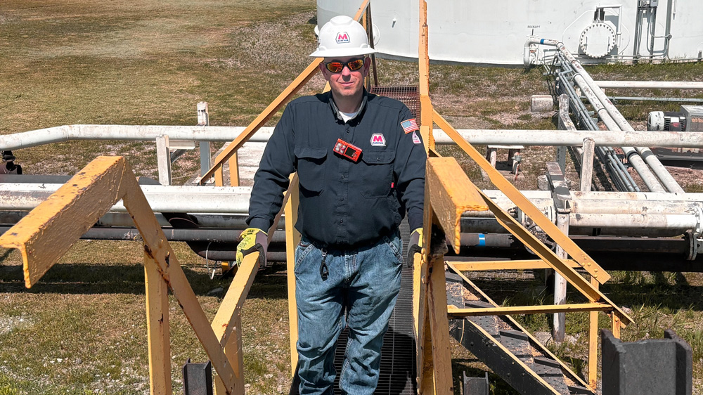 Fred Bowser stands at the Buffalo terminal during the Tank 212 mechanical repair project.