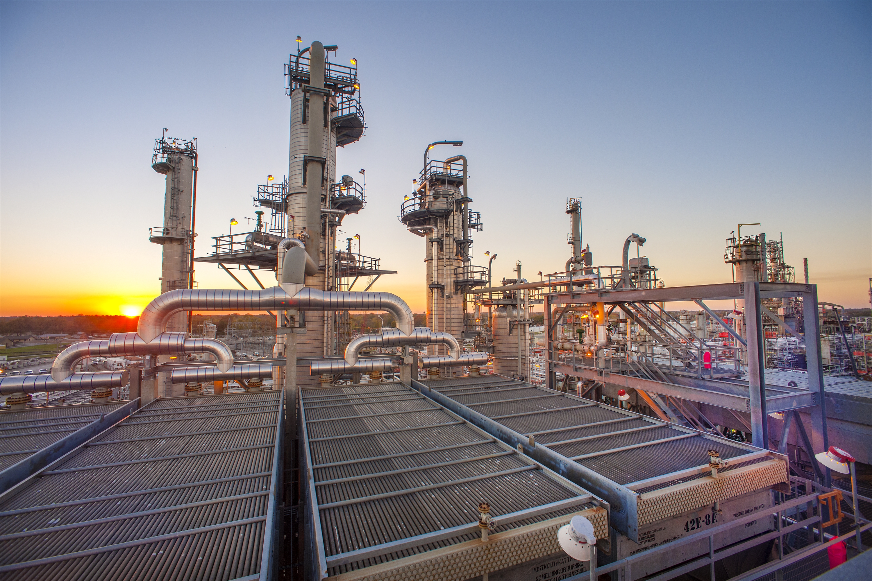  Large pieces of equipment at a refinery.